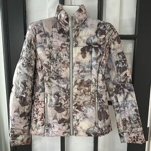scandi Etage Danish Outerwear light down floral puffer ⛄️